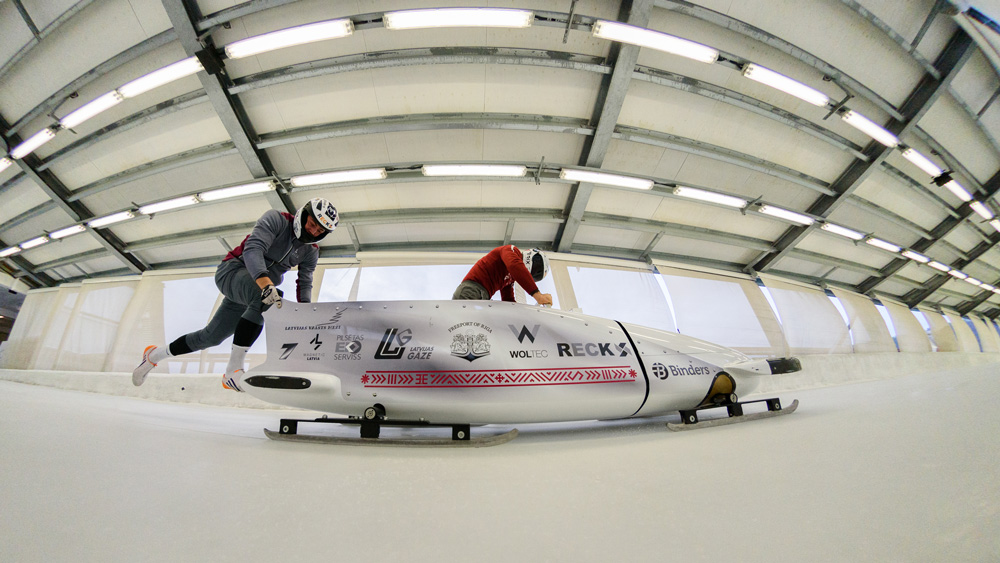 Latvijas bobsleja izlase veic pēdējos sagatavošanās darbus pirms jaunās sezonas