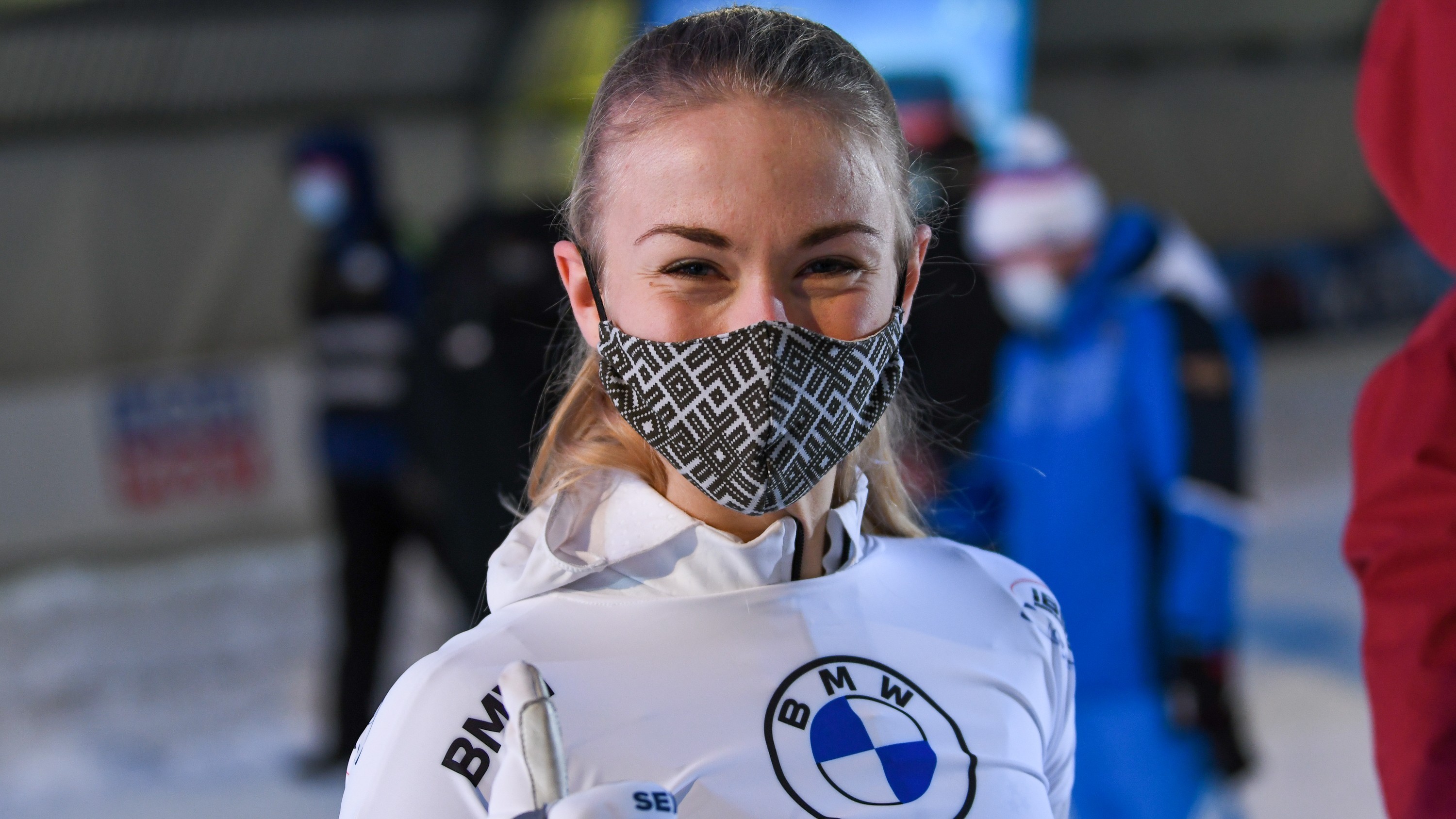 Floka brauc perfekti, Endija Tērauda otrā desmitnieka vidū