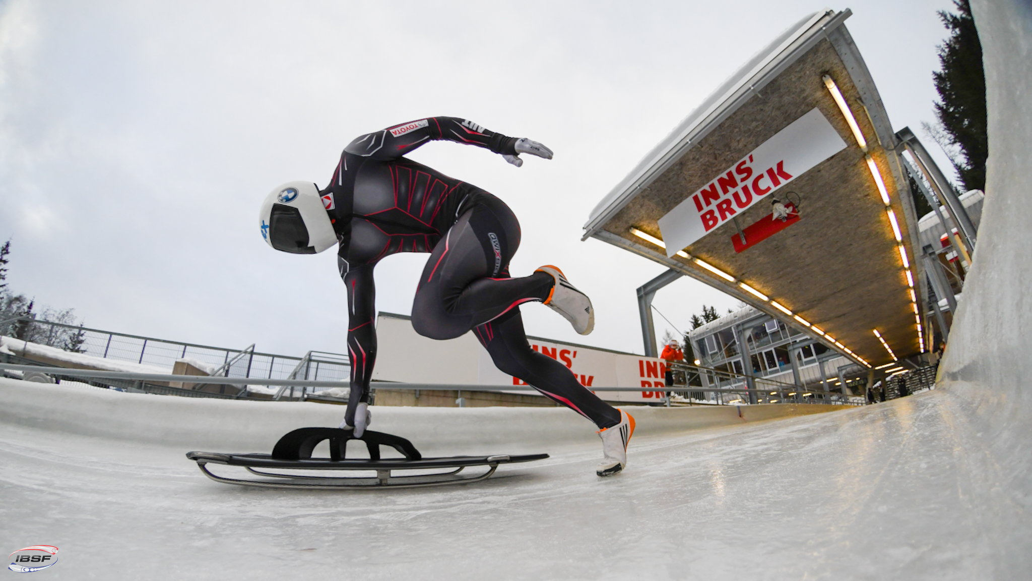 Latvijas jaunajiem skeletonistiem fiasko pasaules kausa debijā Iglsā