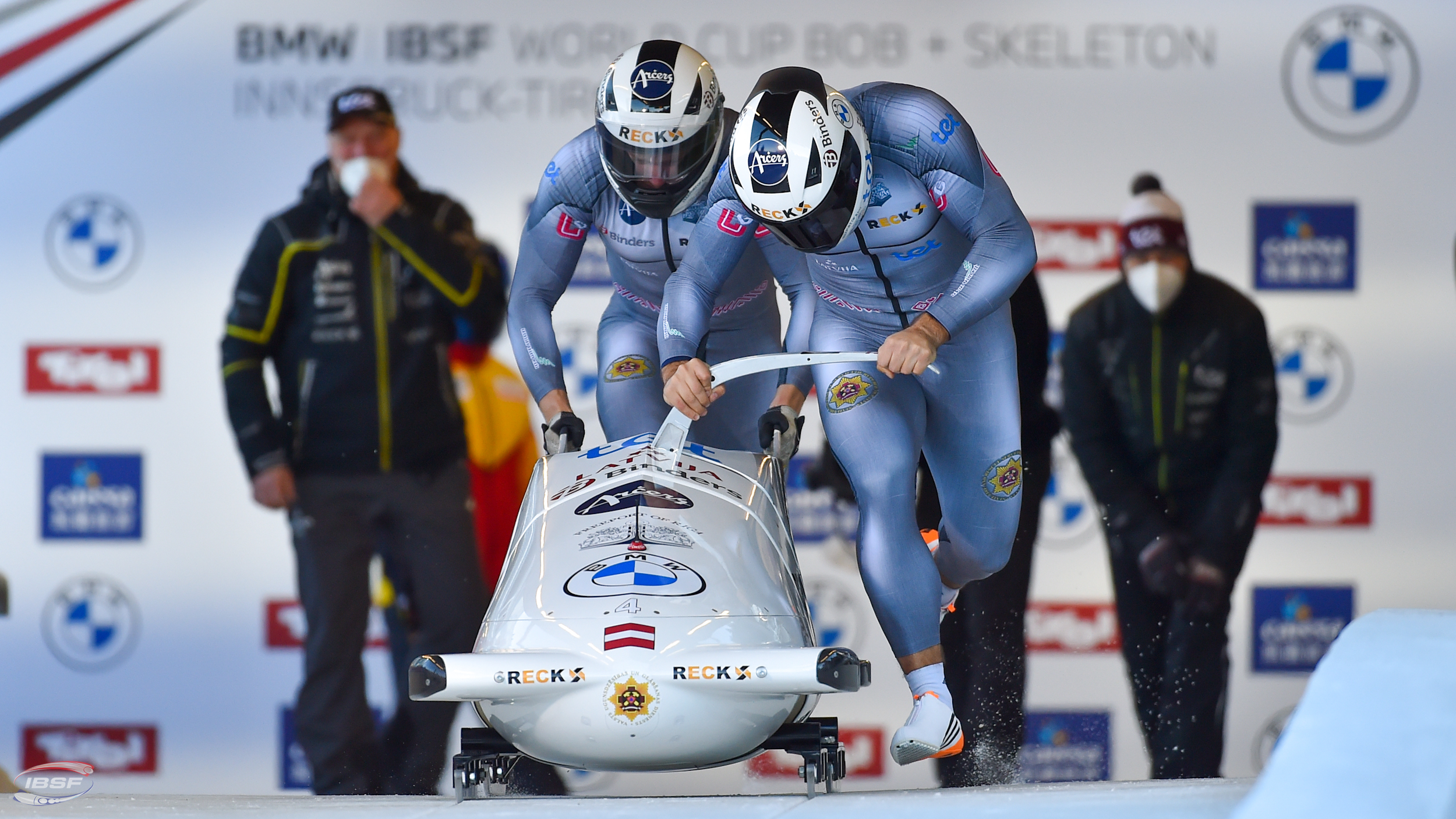 Kaufmanis uzbrūk Ķibermanim, mūsējie otrajā desmitniekā