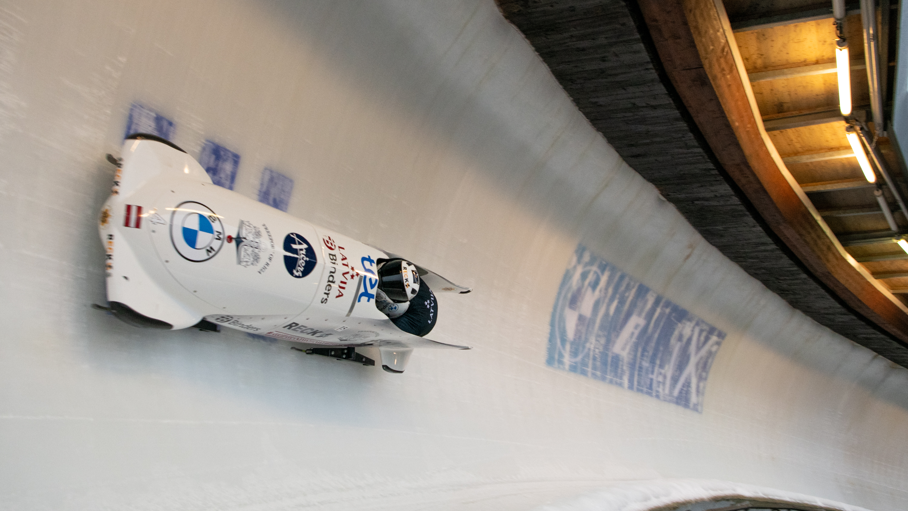 Ķibermanis Pasaules kausā, Cipulim jākvalificējas četriniekiem, Kalenda apgūst Īglsu