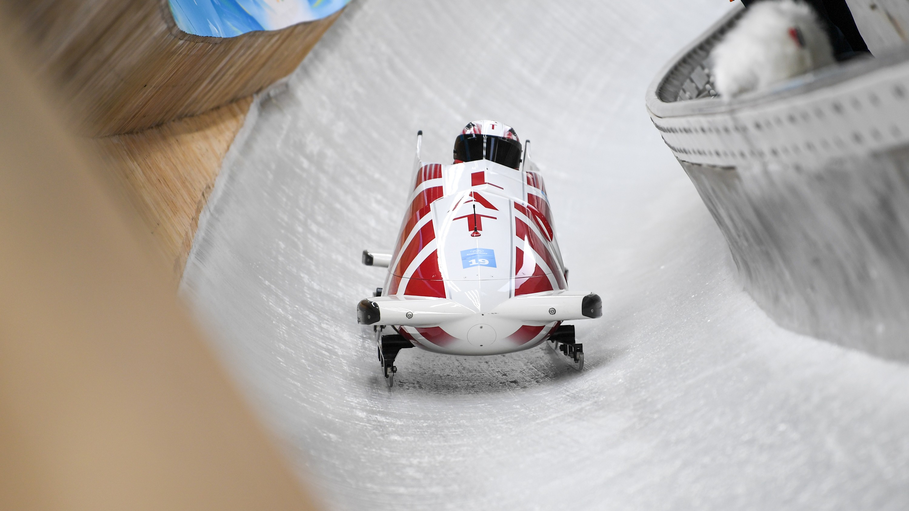 Bobslejā aizvadīti pēdējie treniņbraucieni divniekiem; zināma sacensību starta secība