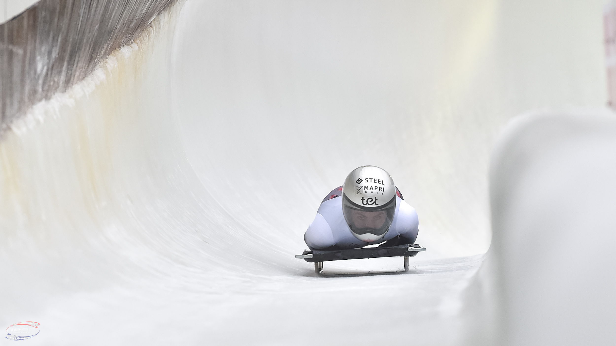 Latvijas jaunie skeletonisti debitē Eiropas kausa izciņā