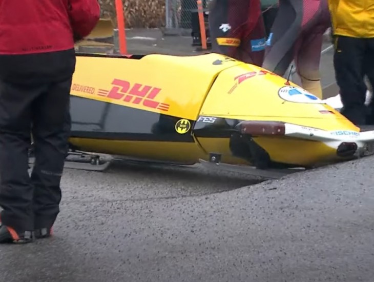 Hāfera četrinieks "izlido" no Vistleras trases, uzvaru izcīna Frīdrihs