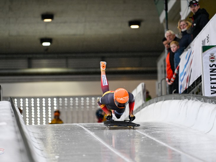 Grothers atkal uzvar un kļūst par līderi