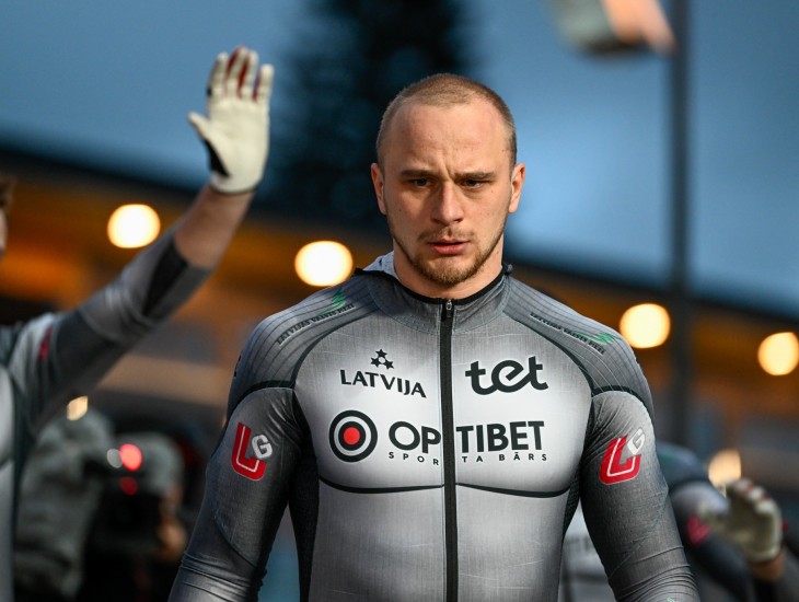 Cipuļa četriniekam kritiens, Kalenda četrinieku debijā izcīna 12.vietu