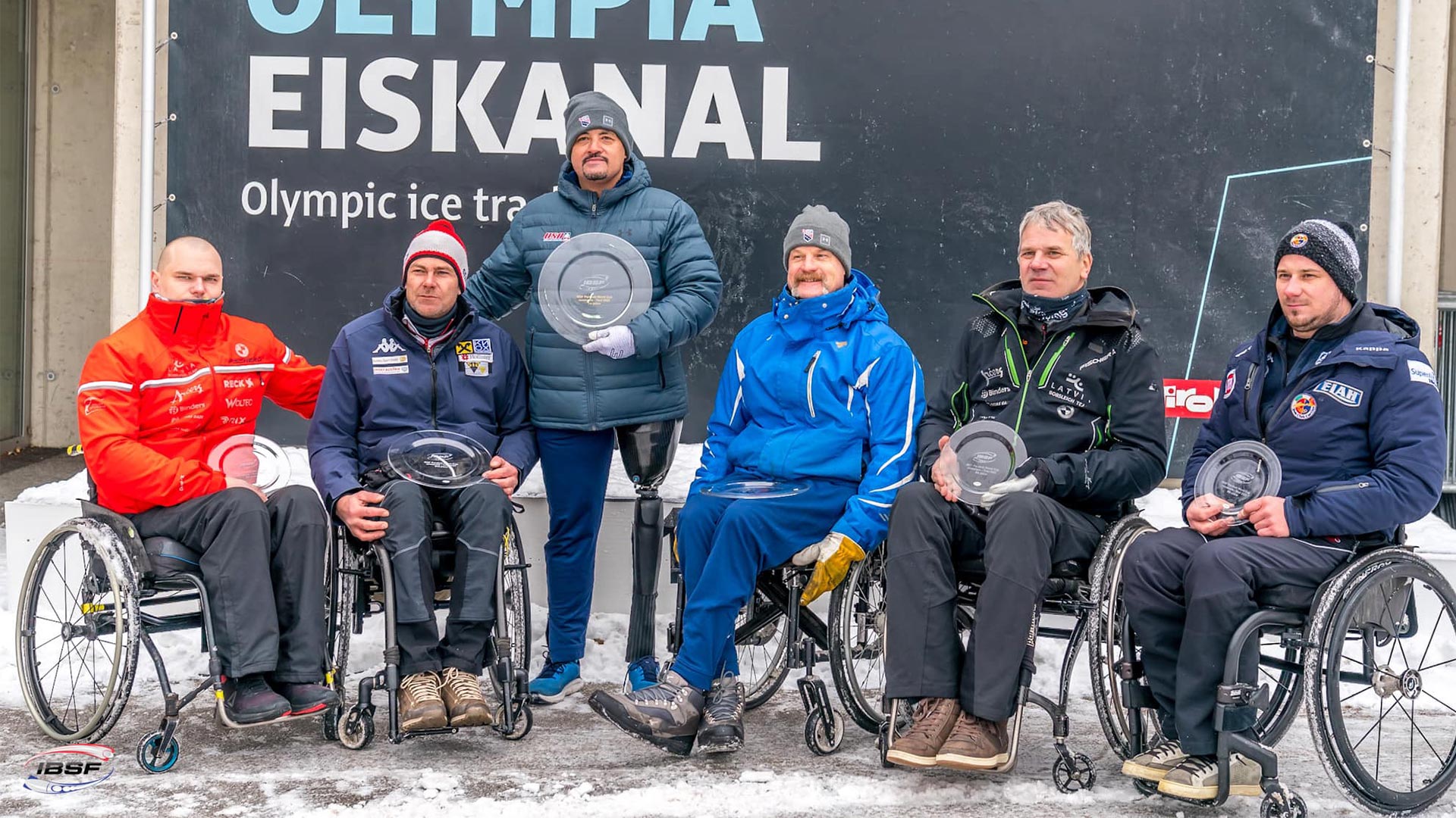 Latvijas parabobslejistiem labi panākumi Īglsā