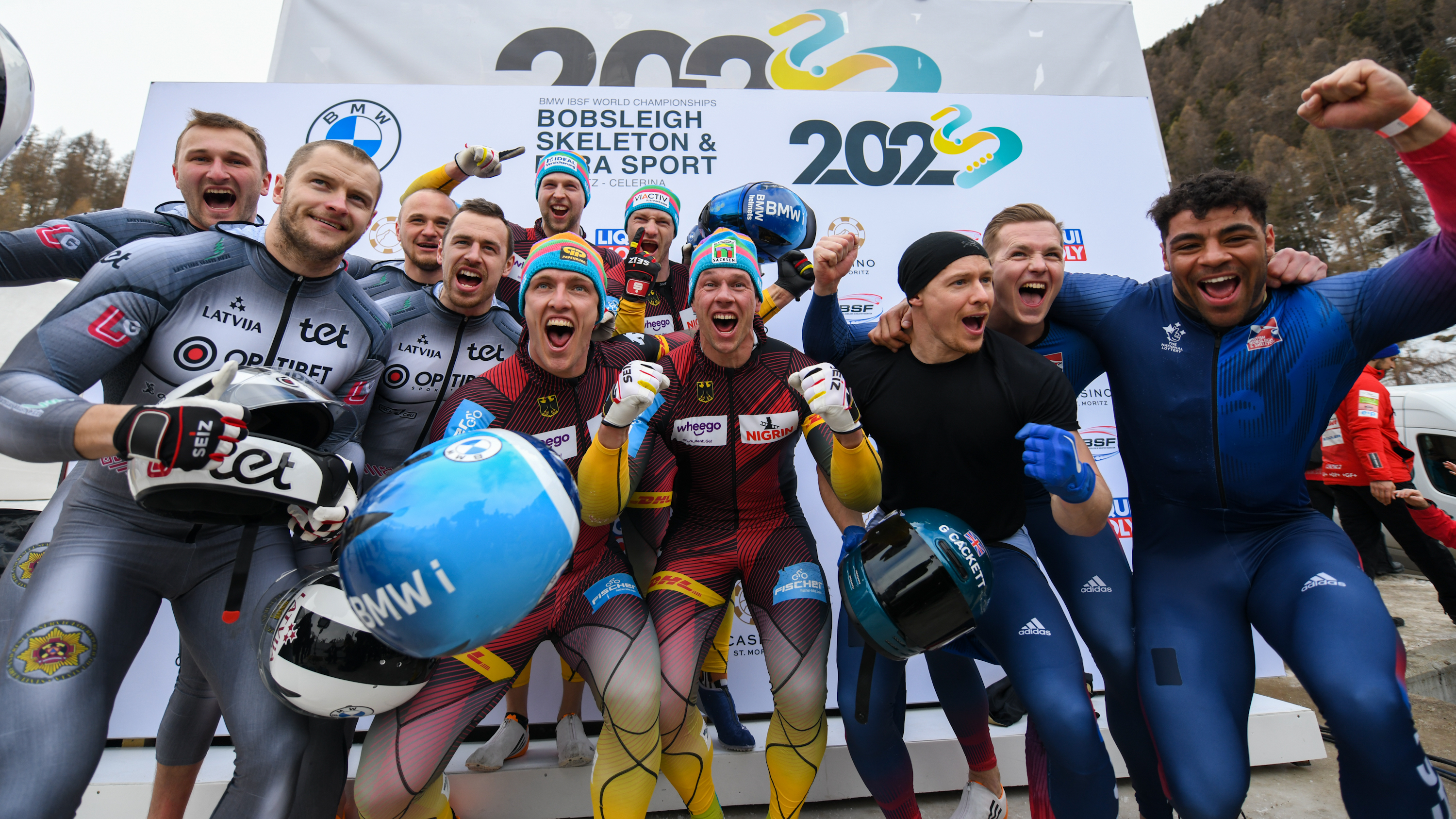 Cipuļa četrinieks izcīna sudraba medaļas Pasaules čempionātā!