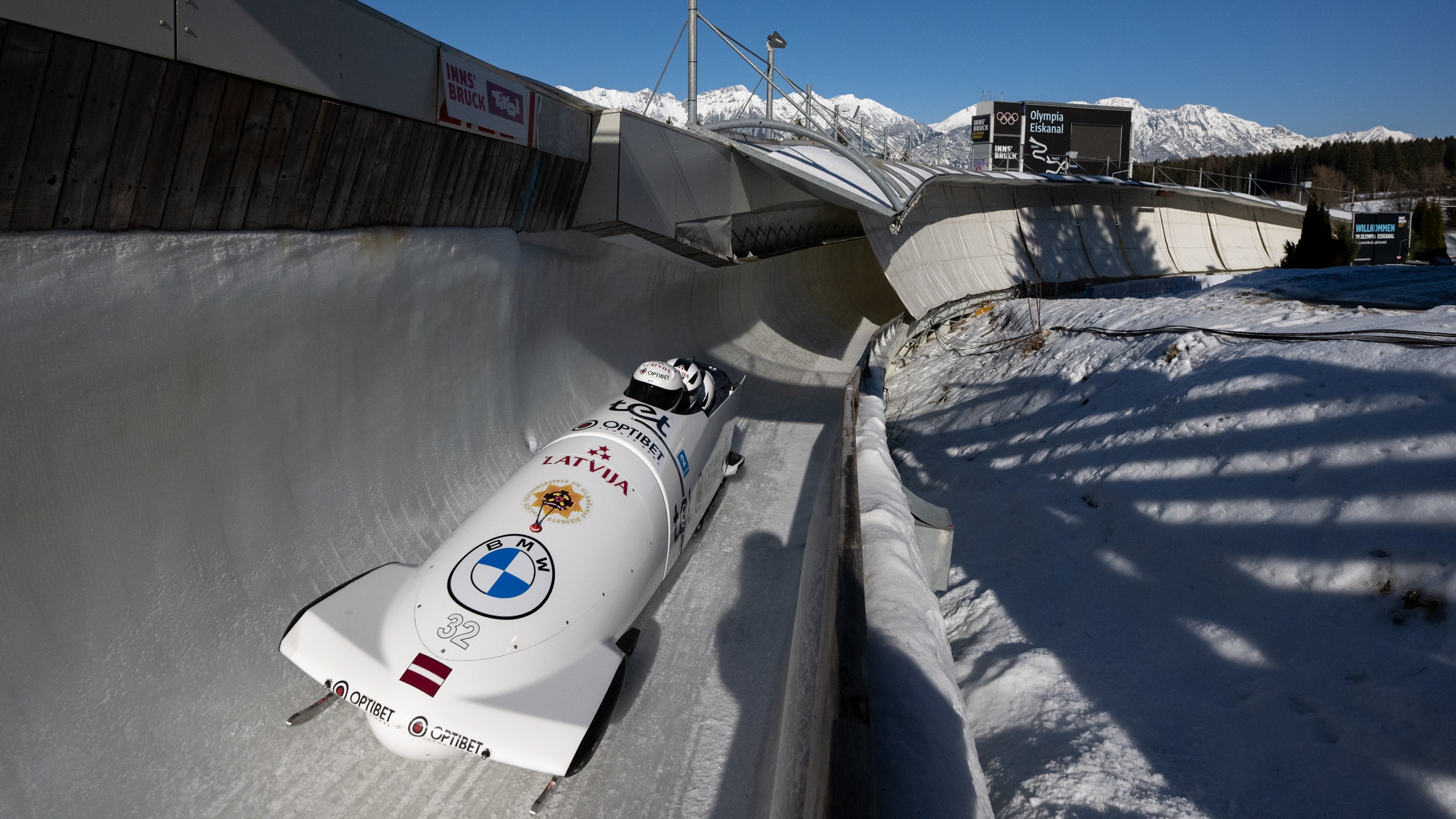 Cipuļa četrinieks izcīna ceturto vietu PK posmā Īglsā
