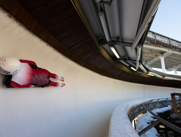 Latvijas jaunie skeletonisti un monobobslejiste ar panākumiem sāk jauno sezonu