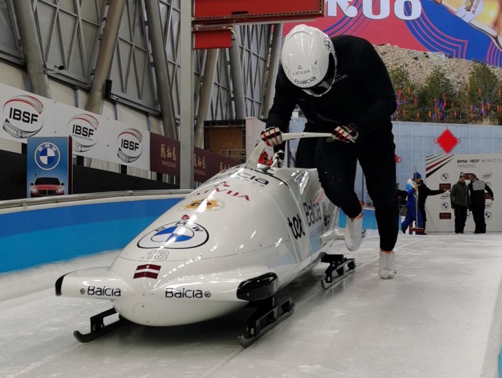 Cipulis / Miknis jauno PK sezonu sāk ar piekto vietu Jaņcjinas trasē