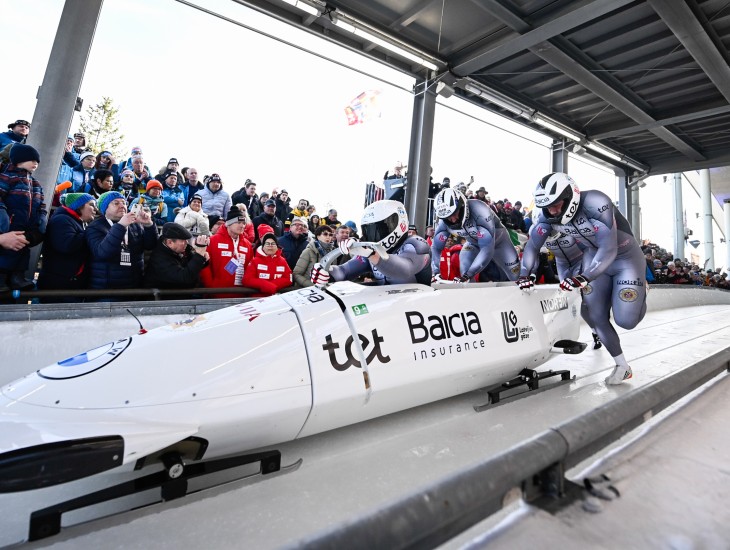 Latviešu bobslejisti gatavi sezonas noslēguma posmam Leikplesidā