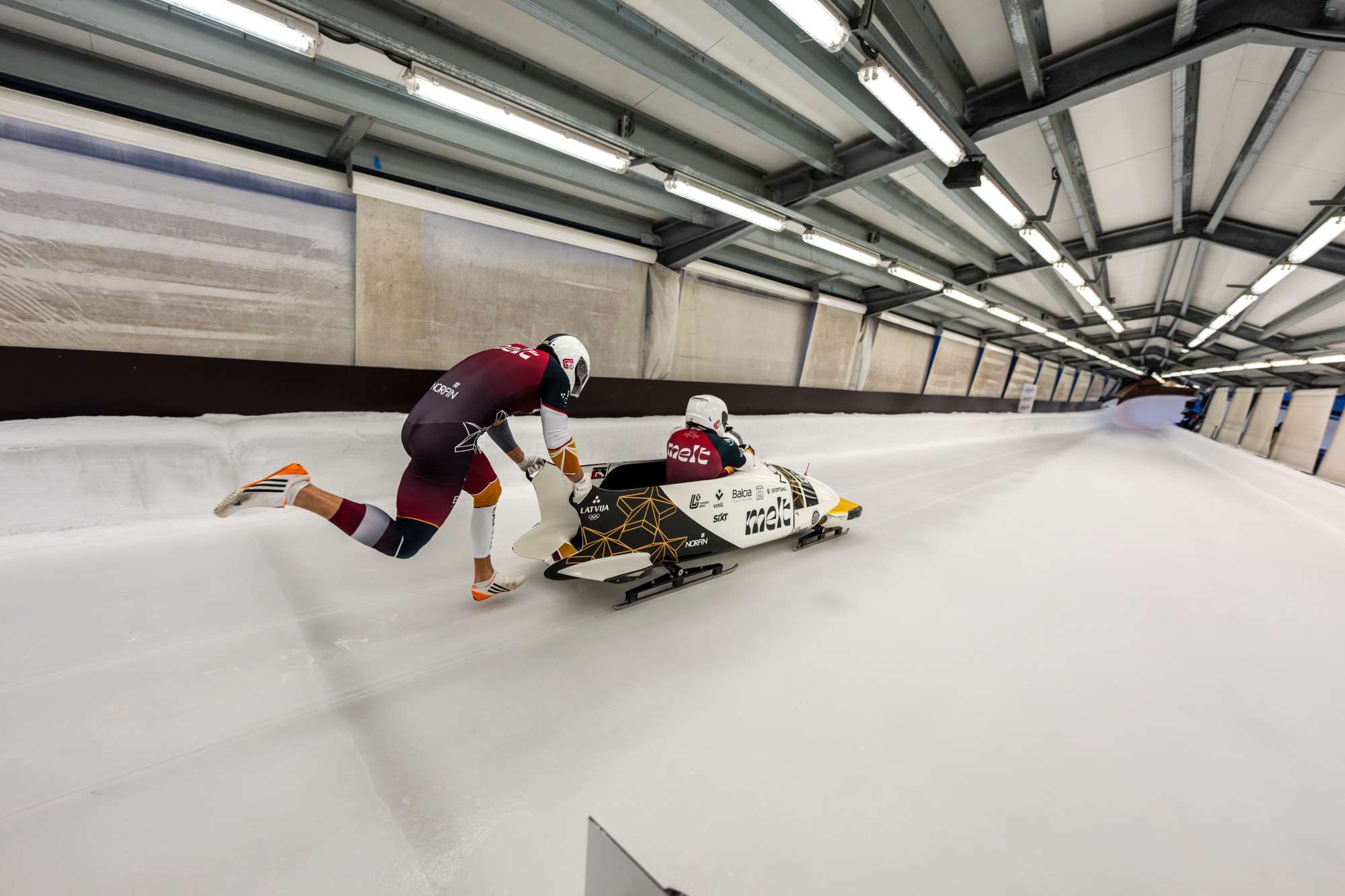 Šonedēļ Siguldā cīņa par Eiropas Junioru čempiona titulu bobslejā un skeletonā