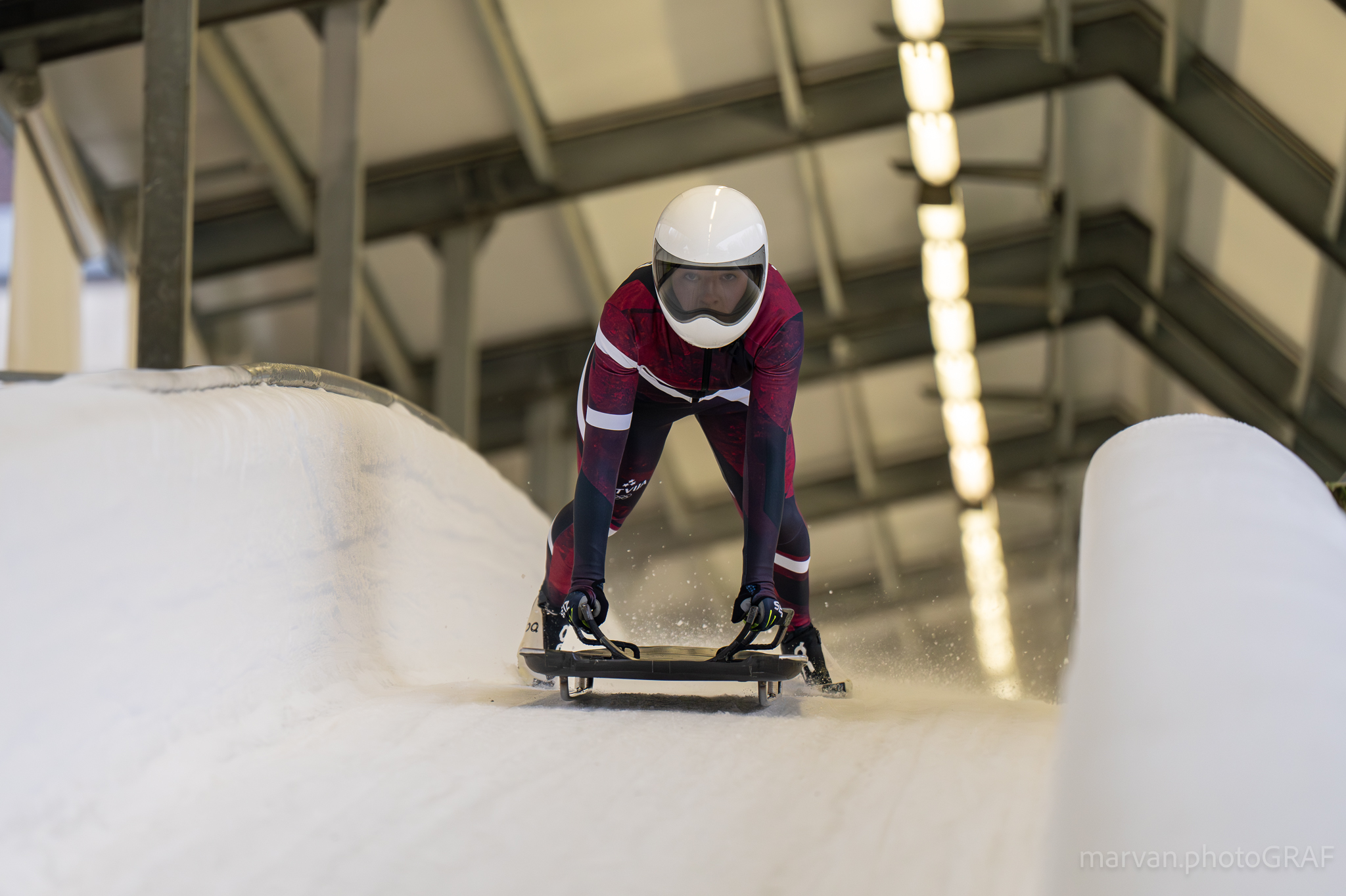 Skeletonistei Neimanei 26.vieta posmā un 17.vieta Eiropas čempionātā
