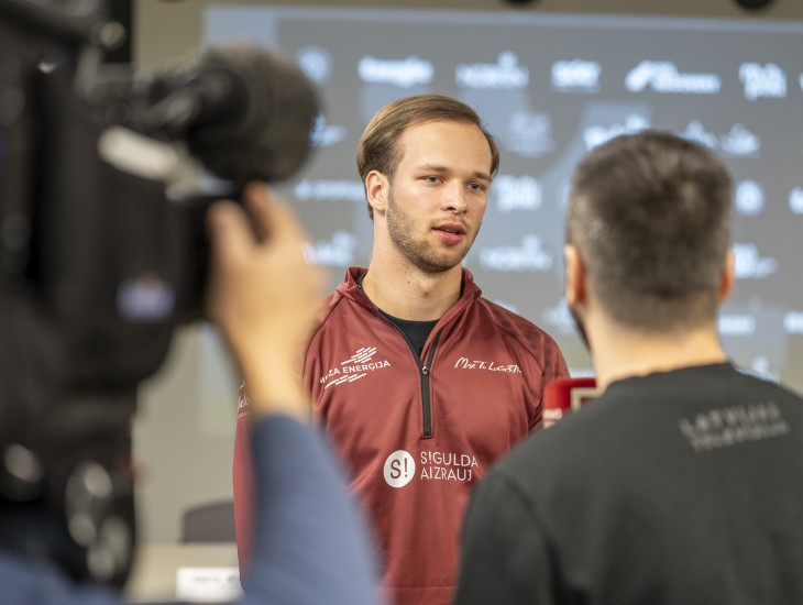 Indriksons vēlreiz trijniekā, Andžāne ceturtā Eiropas kausa posmā Lilehammerē