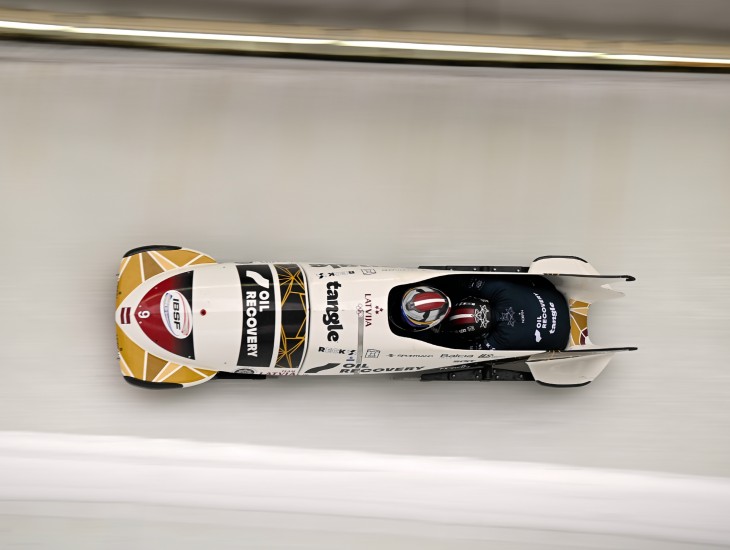 Kalenda / Miknis izcīna 8.vietu PK posmā Insbrukā