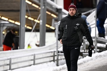 PK2 Insbruka > Divnieki