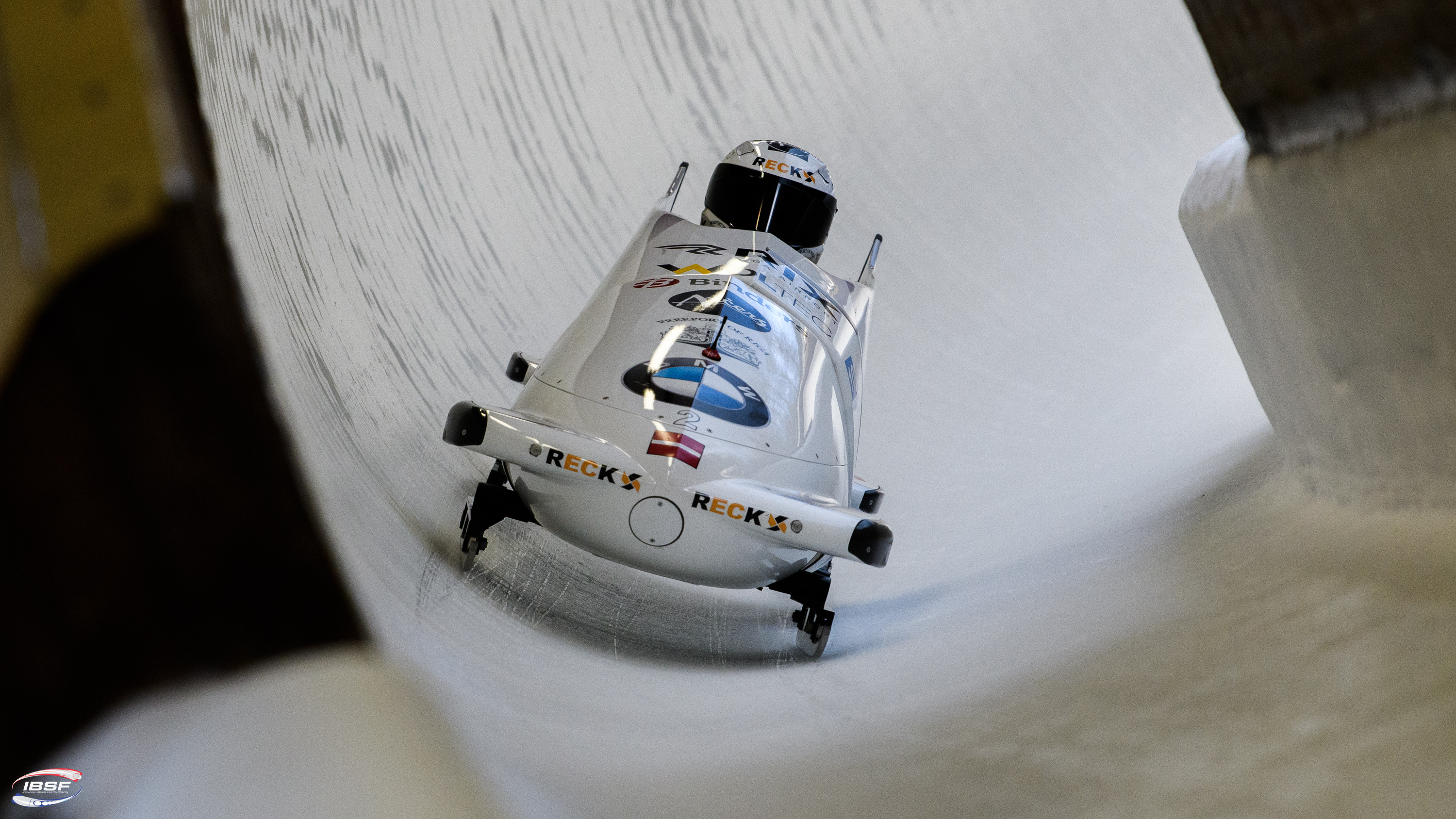 ĶIbermanis  ar Mikni arī uzvar Siguldā